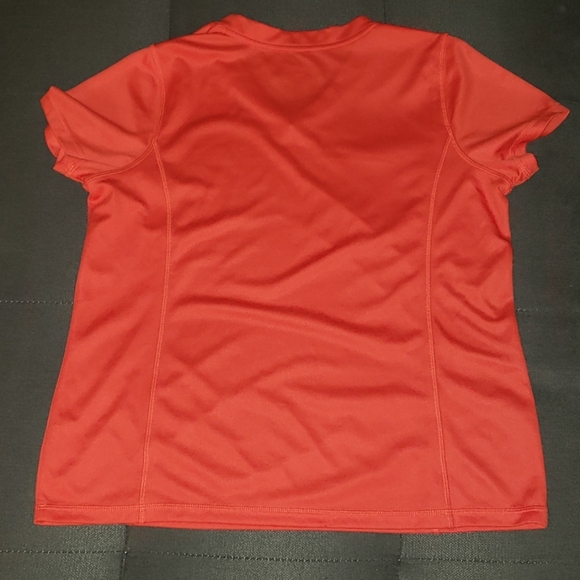 Workout tee - Picture 2 of 3